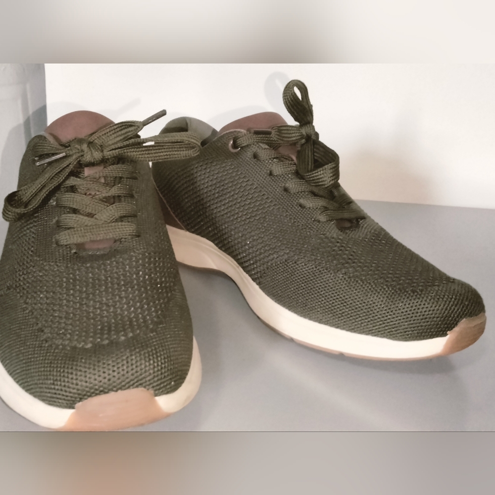 Green American Eagle æ shoes for men